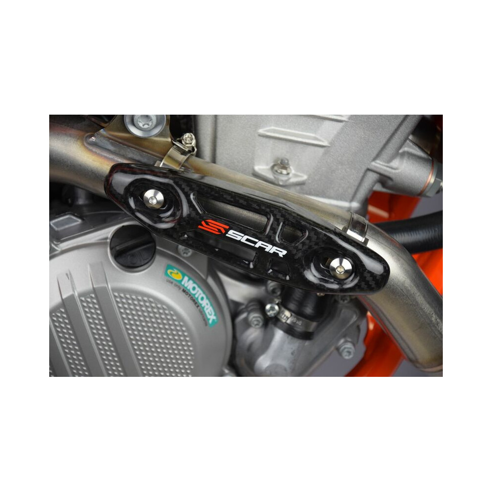 Protection échappement SCAR universelle carbone