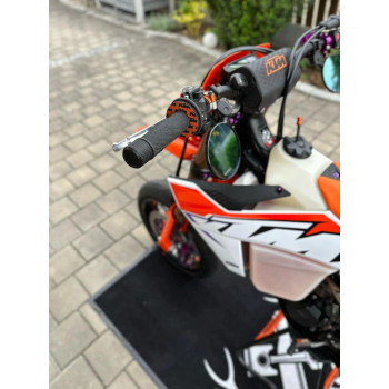 BAC3D Universal Handlebar Ends – Supermot / Stunt Motorcycle Protection