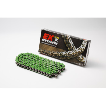 Chaine de transmission EK CHAIN 520 MVXZ2 - Joints Qx-Ring - attache à riveter