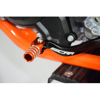 SCAR gear selector in matte black/orange tip