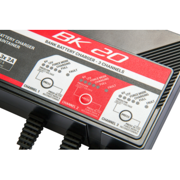 BS BATTERY BK20 6V/12V 3x2A smart battery charger