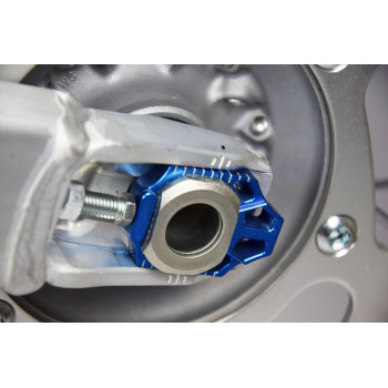 SCAR blue chain tensioner